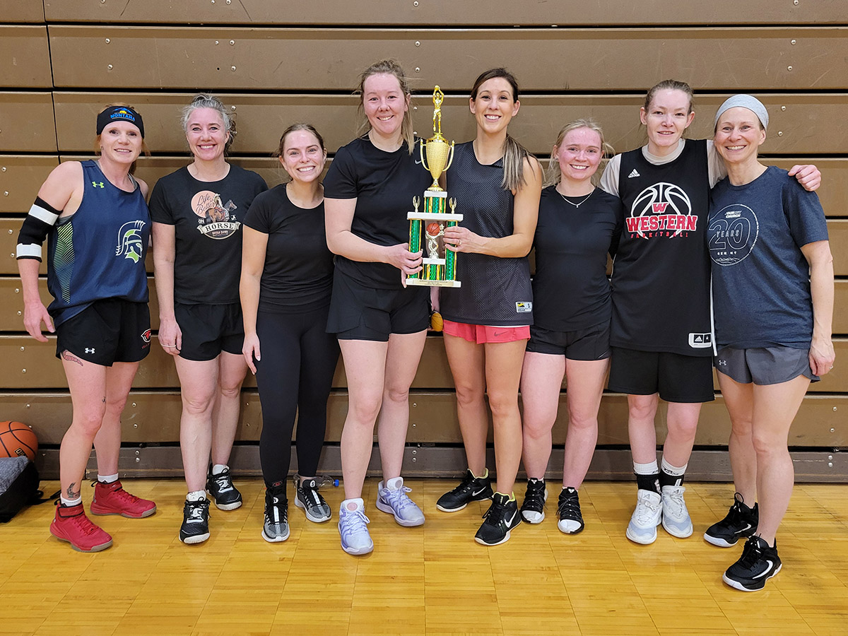 2026 Womens W Champions Bozeman Basketball Sm